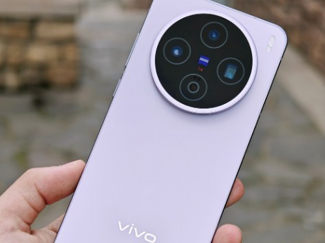vivo X Fold6公布极限测试：标配7000mAh蓝海电池，IPX8+IPX9双重防水
