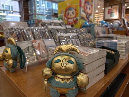 文明跨山海 端午假期到王府井书店品味多样文化