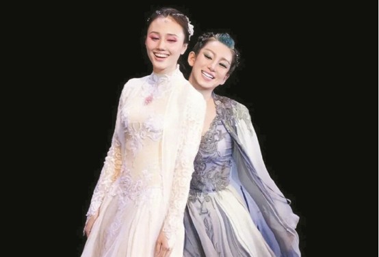 曾经留白，如今直白——从话剧《青蛇》看经典重排的审美思考